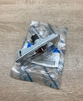 Hyundai i20 Active Front fender indicator light 923011J000