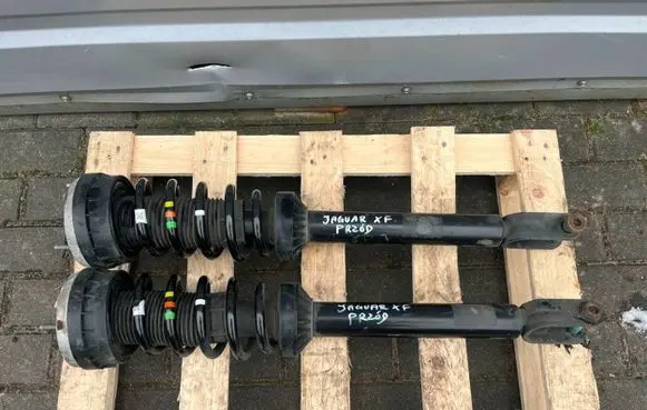 Jaguar XF X260 Front shock absorber with coil spring GX6318B037AF GX6318B036AF