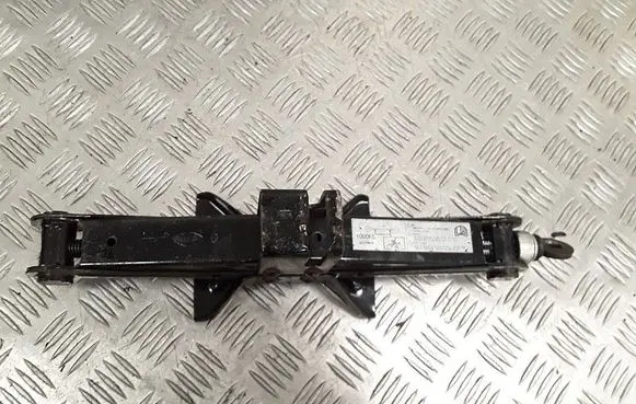 Mazda 3 II Tool set 