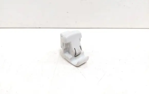 Subaru Forester SH Sun visor clip/hook/bracket 