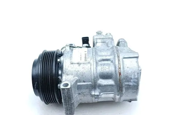 Mercedes-Benz C W205 Air conditioning (A/C) compressor (pump) A0008304400