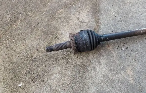 Jeep Grand Cherokee (WJ) Front driveshaft