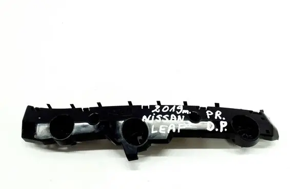 Nissan Leaf II (ZE1) Front bumper mounting bracket 622245SK0A