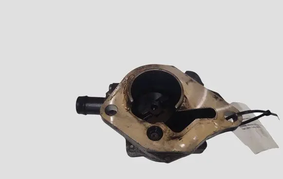 Mercedes-Benz A W176 Vacuum pump 146505272R