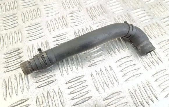 Volkswagen Phaeton Engine coolant pipe/hose