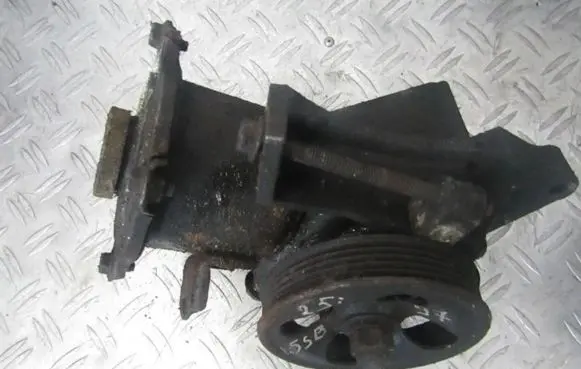 Subaru Outback Power steering pump