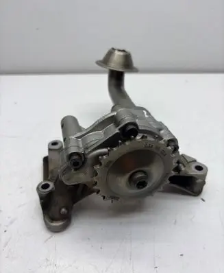 Volkswagen PASSAT B6 Oil pump 038115105C 03505383 0606
