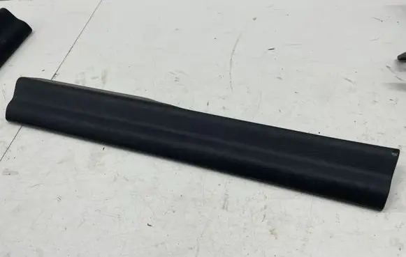 BMW X4M F98 Front sill trim cover 7398005