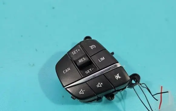Ford Focus Multifunctional control switch/knob H1BT9E740AB IMPRK1584140