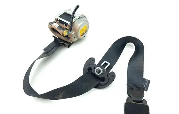 Nissan Qashqai J12 Front seatbelt 868846UA0A