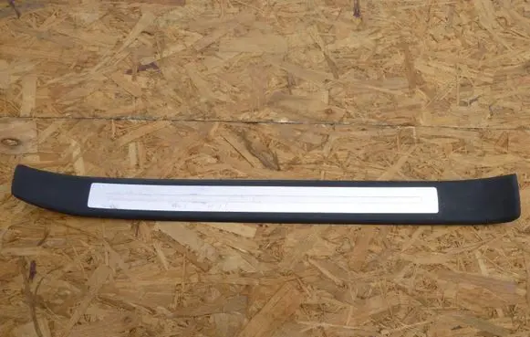 Audi A4 S4 B7 8E 8H Front sill trim cover 8E0853373