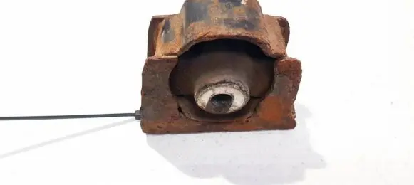 Toyota Corolla E140 E150 Engine mount bracket