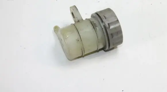 Honda Civic IX Brake fluid reservoir 