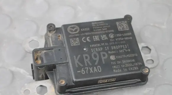 Mazda CX-30 Distronic sensor radar RADARKR9P67XA0 KR9P67XA0 ARS410MA