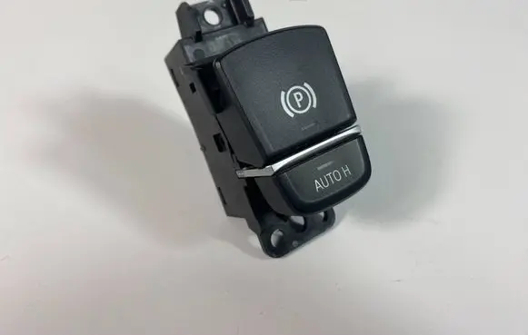 BMW 5 G30 G31 G38 Hand parking brake switch 6842027 17345L2
