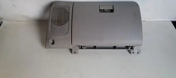 Mitsubishi Pajero Sport I Glove box MR240188