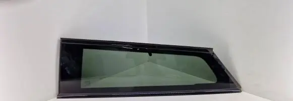 Land Rover Range Rover Evoque L538 Rear side window 43R000073 E000090 DOT47M1240AS3