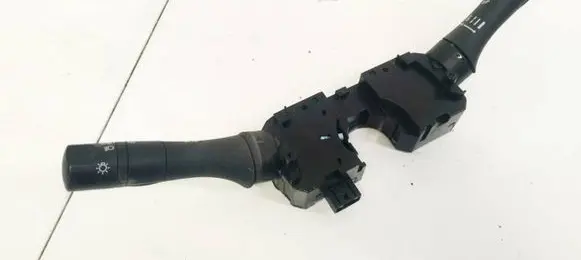 Wiper turn signal indicator stalk/switch