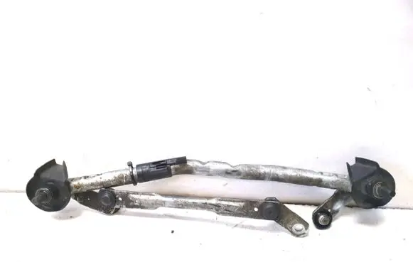 Toyota Avensis T270 Front wiper linkage 8511005070B