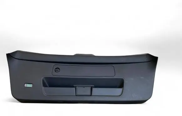 Audi Q8 e-tron Tailgate trim 4KE867973C 4KE867973B