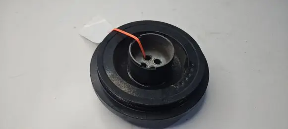 BMW 5 G30 G31 Crankshaft pulley 22051310