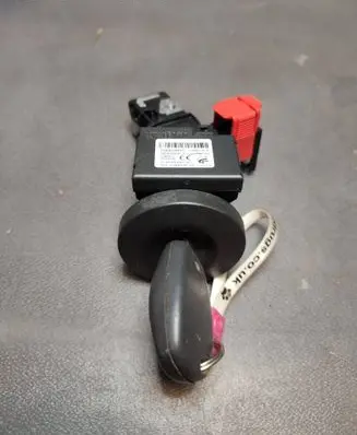 Opel Vivaro Ignition lock 285910001RB F6481B843