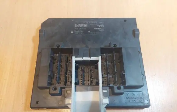 Volkswagen Atlas Central body control module 5Q0937085BN A2C10391304 BCMPQ37H