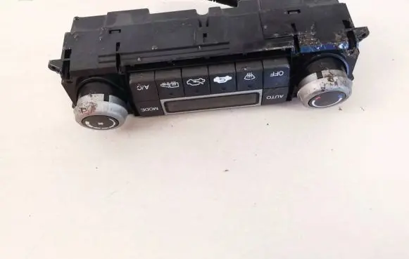 Honda Civic Climate control unit sndg44 snd-g44nh-606l