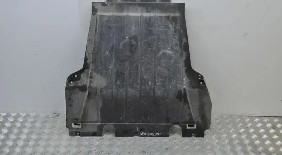 Renault Captur Engine splash shield/under tray 8200540585 8200161848