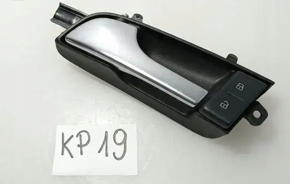 Audi A3 S3 8P Front door interior handle 8P1962107F