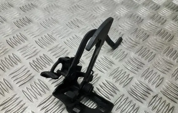 Skoda Octavia Mk2 (1Z) Engine bonnet/hood lock/latch loop/hook 1Z0823480F