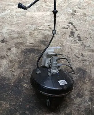 Ford Courier Brake booster AY112B195A1B 0204806645