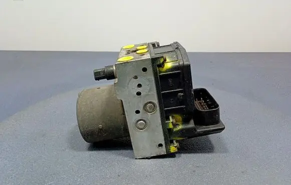 Toyota Corolla Verso E121 ABS Pump 44540-0F010