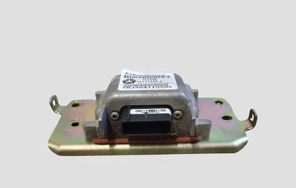Jeep Cherokee KJ Airbag control unit/module P56009899AC 39754C TMJ3041J0582