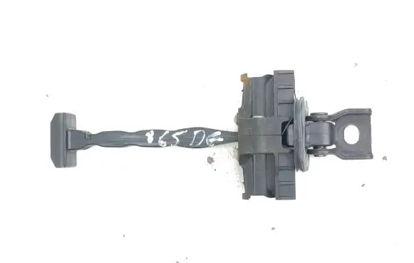 Volkswagen ID.3 Rear door check strap stopper