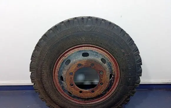 AC 428 R17 steel rim 