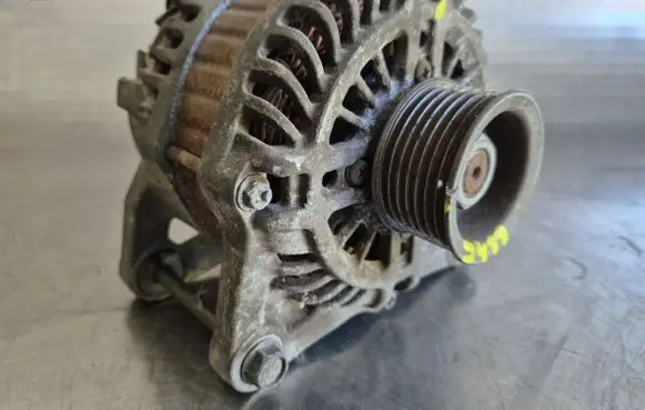 Nissan Tiida C11 Generator/alternator 23100EM01A