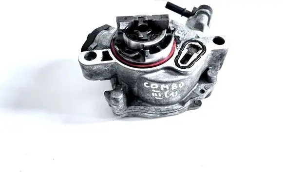 Opel Combo E Vacuum pump 9804021880 1A0910F0100