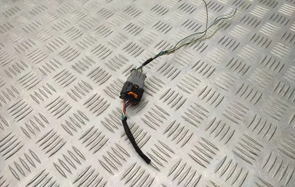 Opel Vivaro Parking sensor (PDC) wiring loom 