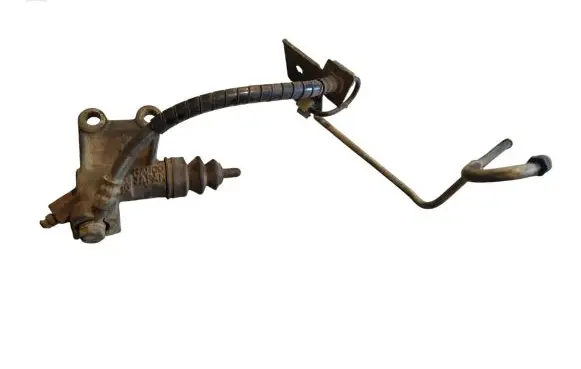 Subaru Forester SG Clutch slave cylinder 