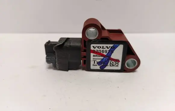 Volvo V50 Airbag deployment crash/impact sensor 9206975 MRSA5 8840A5