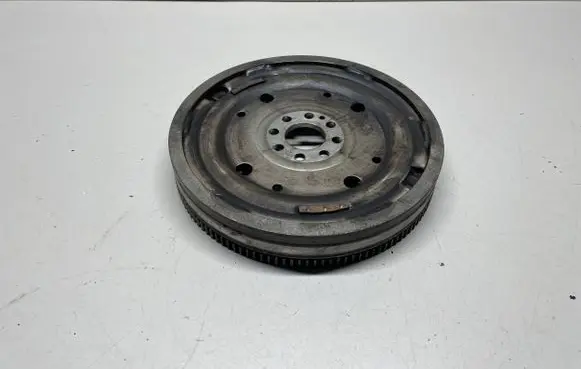 Seat Leon (5F) Flywheel 06K105266E