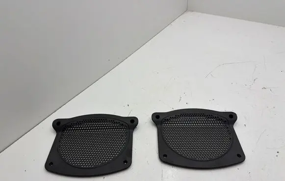 BMW 5 G30 G31 G38 Subwoofer grill/trim 9355524 9362370