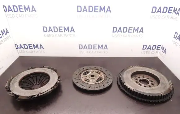 Volvo S40, V40 Clutch set kit 30817446 D179