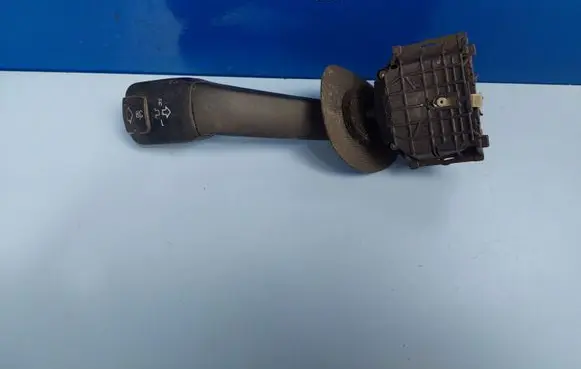 BMW 5 E39 Indicator stalk 8352172 011004