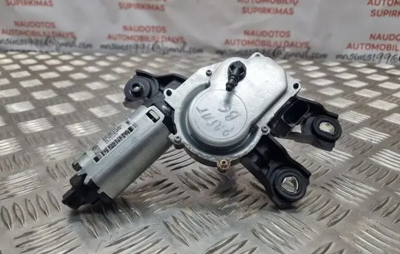Volkswagen PASSAT B6 Rear window wiper motor 3C9955711A