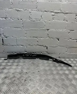 Citroen C-Crosser Fender end trim 
