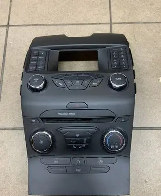 Ford Edge II Head unit multimedia control FT4T18E243AP FT4T18E243