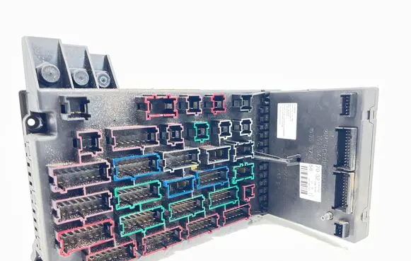Mercedes-Benz ML W163 SAM control unit 1635457032