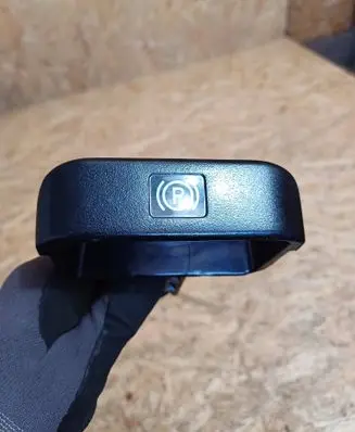 Mercedes-Benz C W203 Hand brake release handle 2034270620